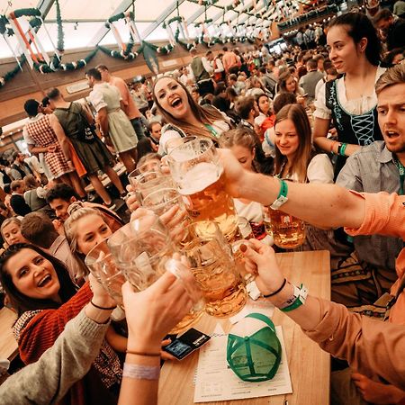 Esn Oktoberfest Campsite Monaco di Baviera Esterno foto